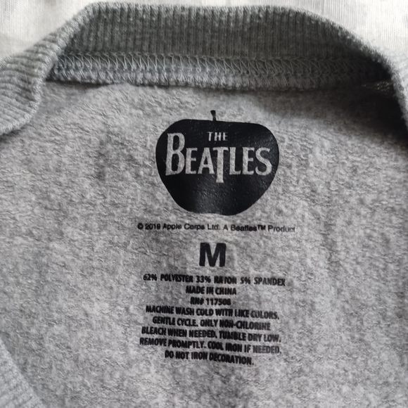 Beatles Abby Road Distressed Style Sweatshirt Medium Gray -Graphic Print - Picture 6 of 13